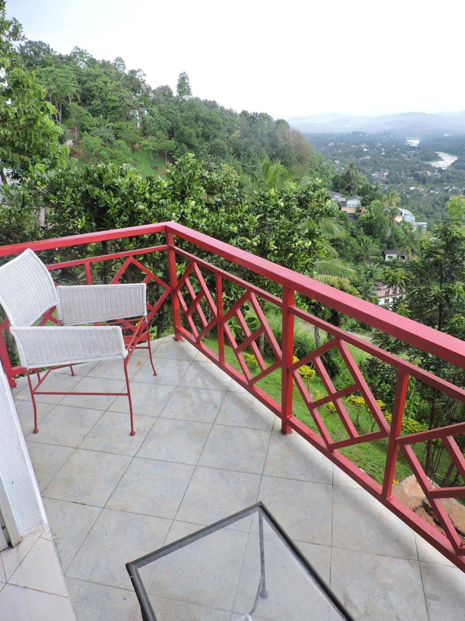 Redhill Kandy Tennekumbura Cameră foto