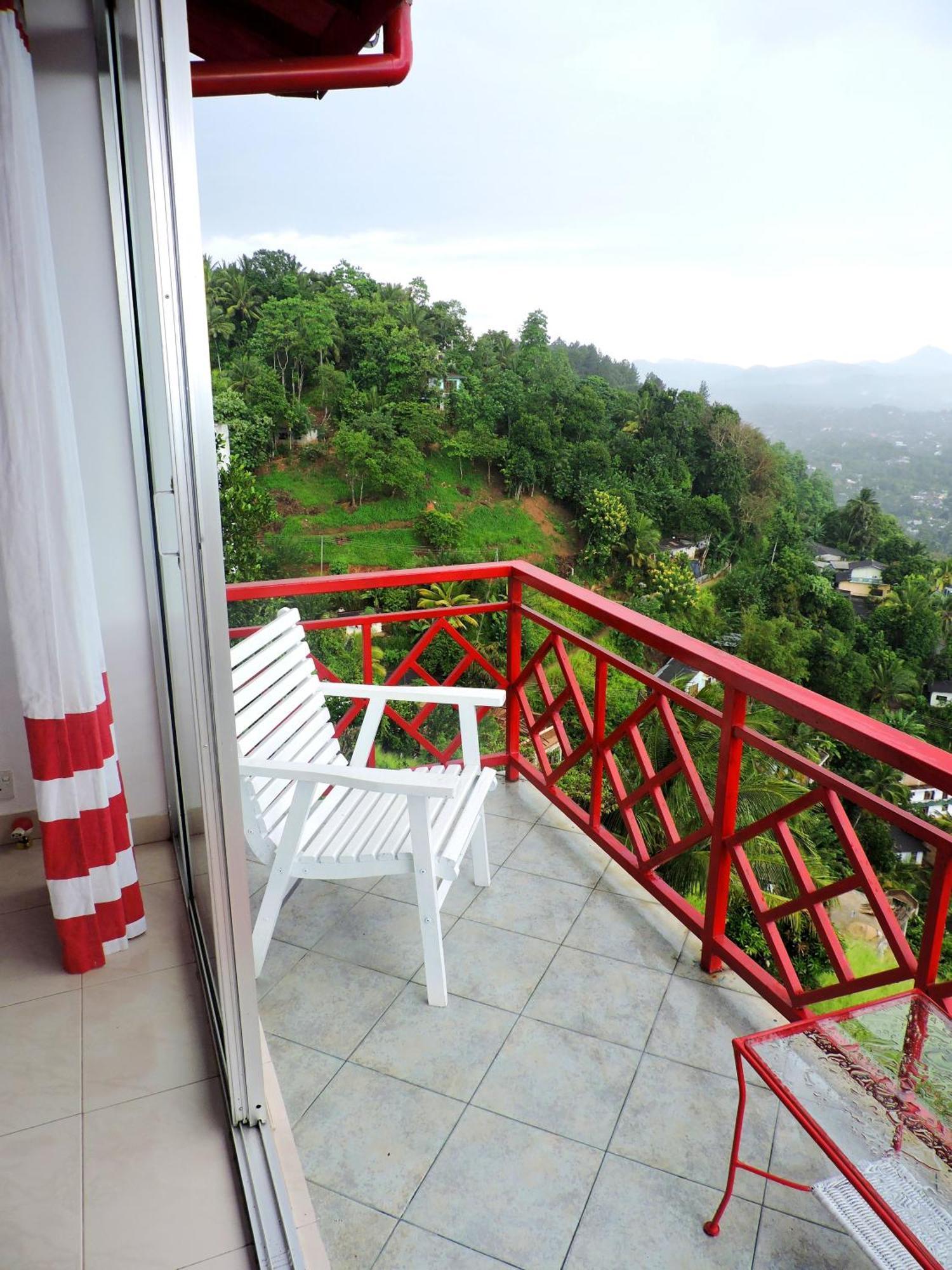 Redhill Kandy Tennekumbura Cameră foto
